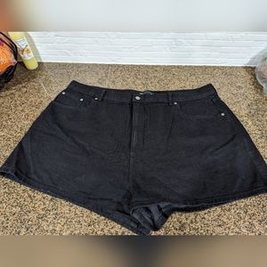 ASOS design Curve Denim high waisted black shorts size 18